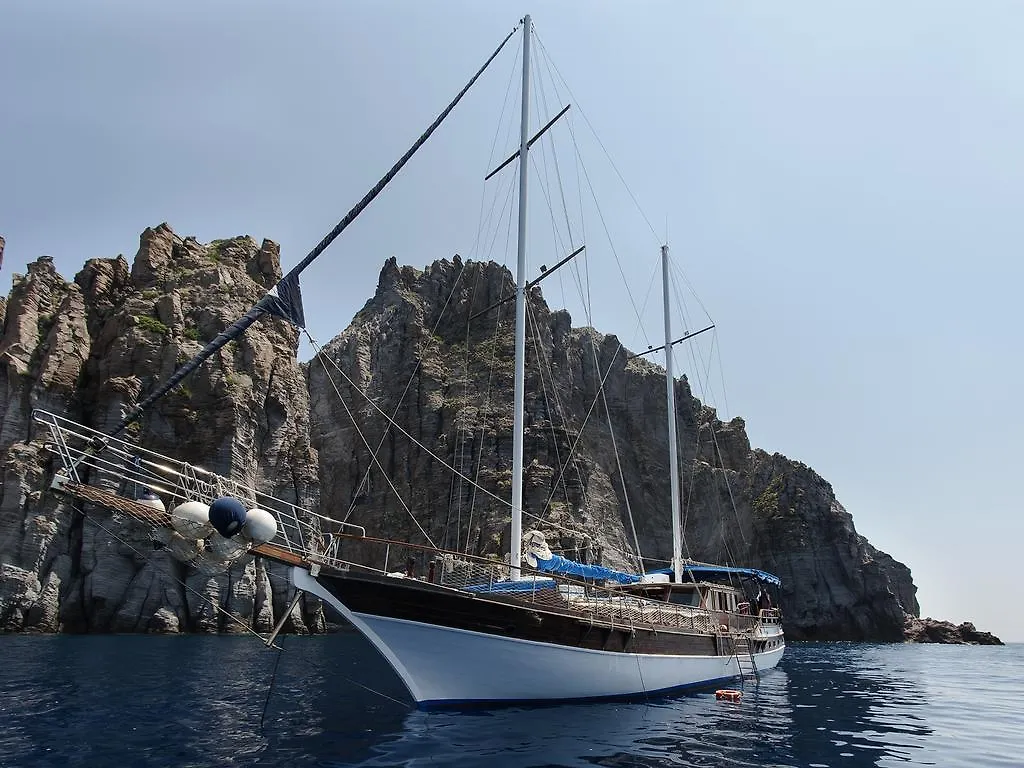 Botel Ariva II Hotel Palermo